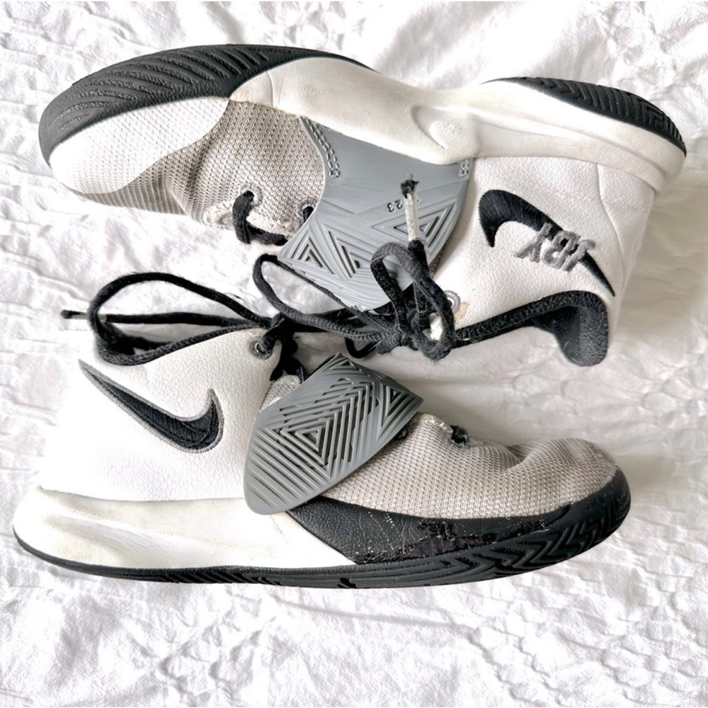 Youth boys JBY NIKE basketball shoes